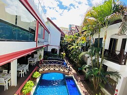 Nirvana Beach Resort