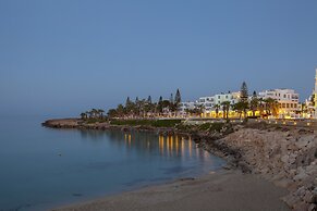 Nausicaa Luxury Villas By Louis Hotels