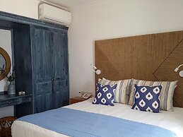 Nausicaa Luxury Villas By Louis Hotels