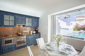 Nausicaa Luxury Villas By Louis Hotels