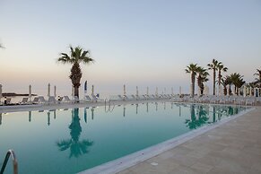 Nausicaa Luxury Villas By Louis Hotels