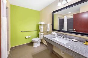 Best Western Plus Pratt