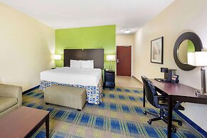 Best Western Plus Pratt