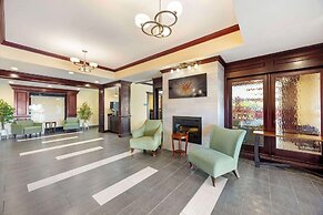 Best Western Plus Pratt