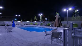 Holiday Inn Express & Suites Miami Airport East by IHG