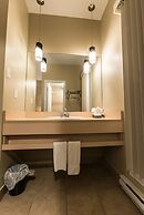 Falcon Motel Brossard