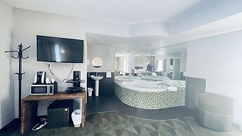 Falcon Motel Brossard