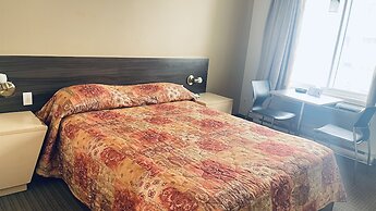 Falcon Motel Brossard