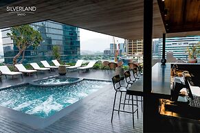 Silverland Sakyo Hotel & Spa