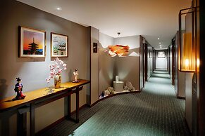 Silverland Sakyo Hotel & Spa