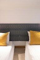 Krakow Apartments & Rooms