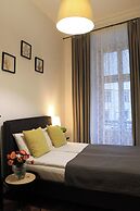 Krakow Apartments & Rooms