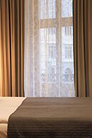 Krakow Apartments & Rooms