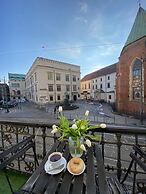 Krakow Apartments & Rooms