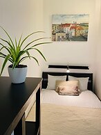 Krakow Apartments & Rooms