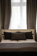 Krakow Apartments & Rooms