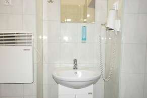 Krakow Apartments & Rooms