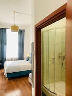 Krakow Apartments & Rooms