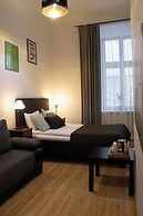 Krakow Apartments & Rooms