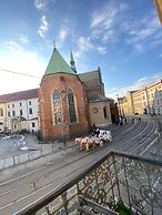 Krakow Apartments & Rooms