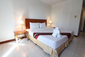 Crown Pattaya Beach Hotel