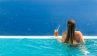 Santorini Secret Suites & Spa