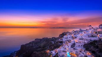 Santorini Secret Suites & Spa