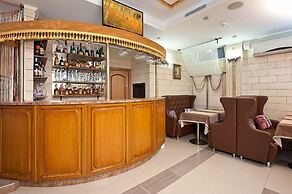 Aureliu Hotel