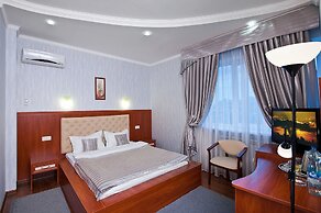 Aureliu Hotel