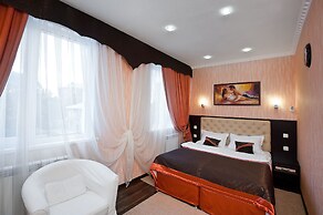 Aureliu Hotel