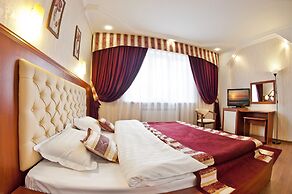 Aureliu Hotel