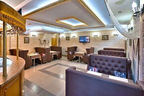 Aureliu Hotel
