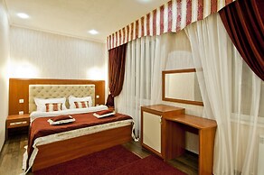 Aureliu Hotel