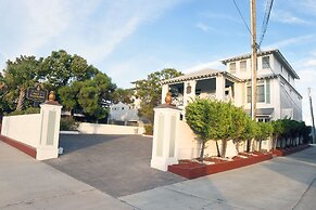 Desoto Beach Bed & Breakfast