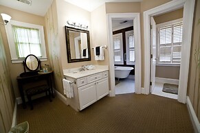 Desoto Beach Bed & Breakfast