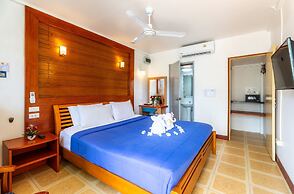 The Expat Hotel