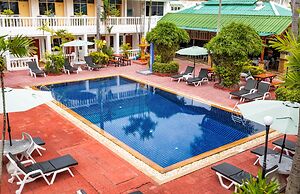 The Expat Hotel