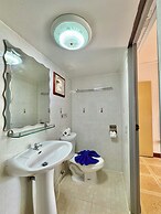 The Expat Hotel