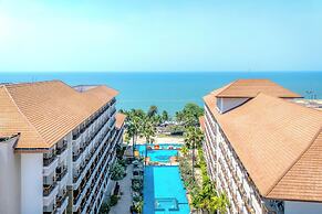 Welcome World Beachfront Resort