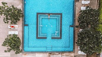 Welcome World Beachfront Resort