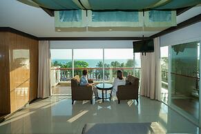 Welcome World Beachfront Resort