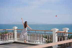 Welcome World Beachfront Resort