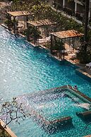 Welcome World Beachfront Resort