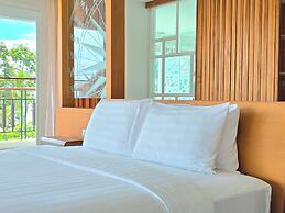 Welcome World Beachfront Resort