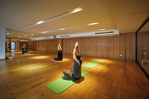 Welcome World Beachfront Resort