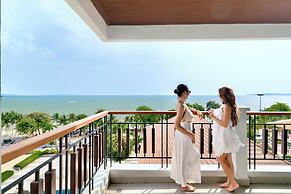 Welcome World Beachfront Resort