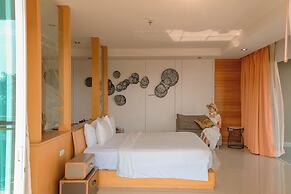 Welcome World Beachfront Resort