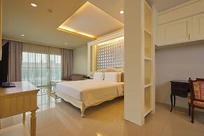 Welcome World Beachfront Resort