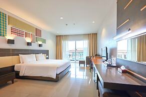 Welcome World Beachfront Resort