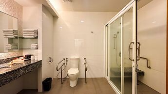 Welcome World Beachfront Resort